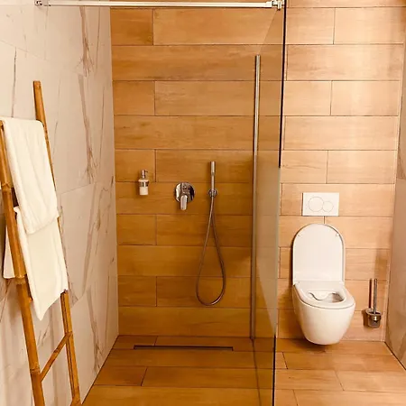 شقة Escapade Romantique Jacuzzi & Sauna Prives